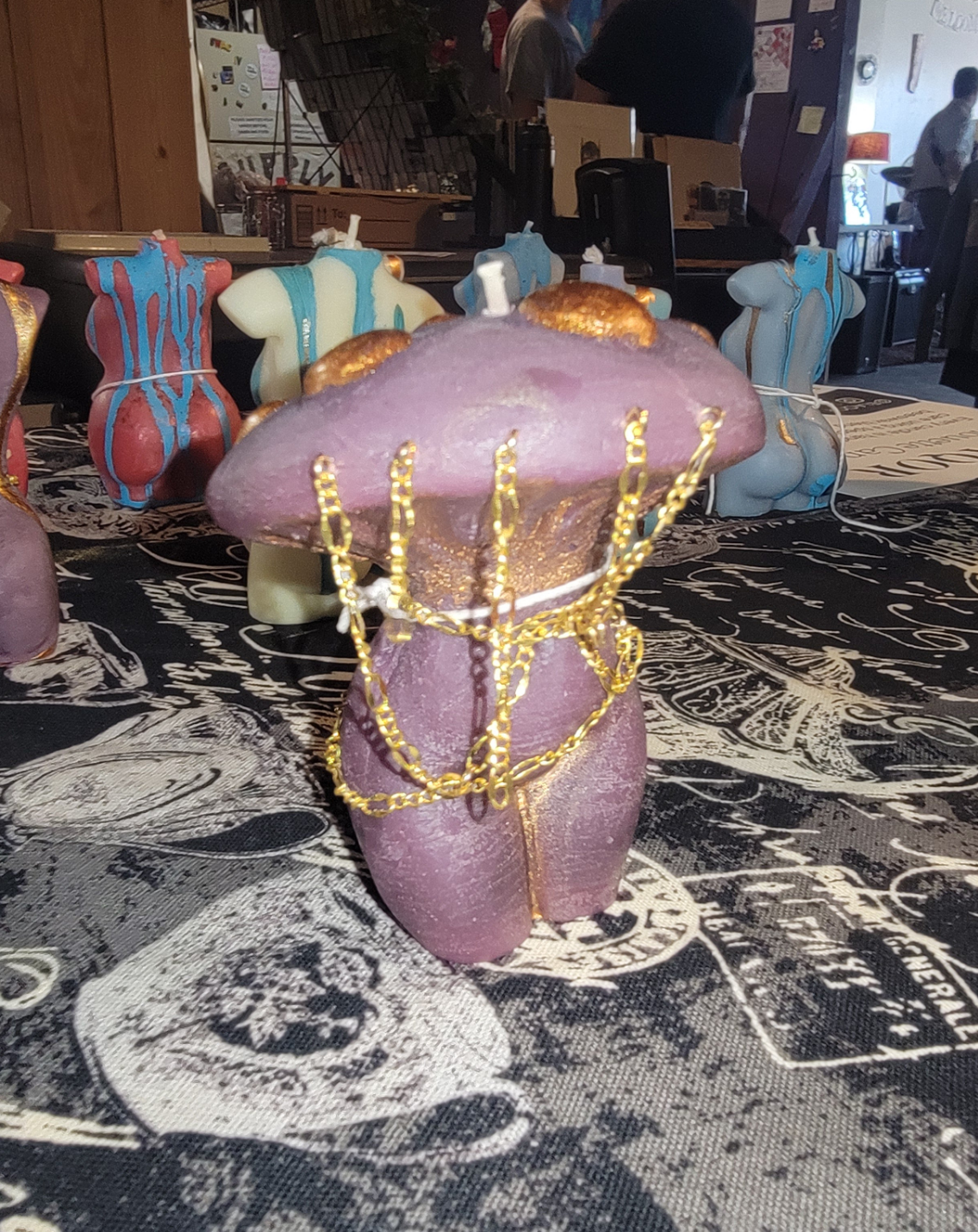 Chained Mushroom Figure Candle - Wisdom